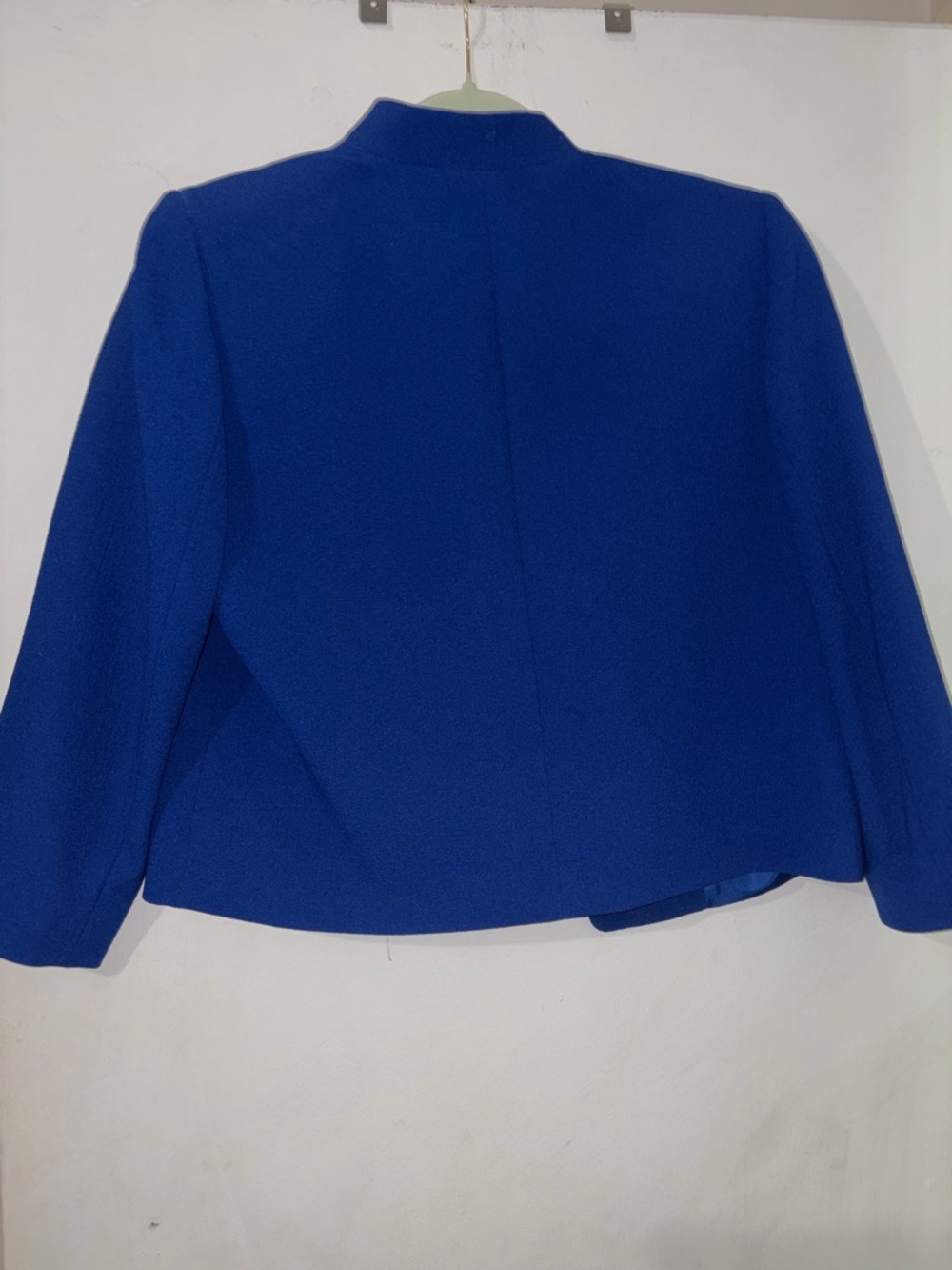 Tahari Arthur S. Levine Cobalt Blue Collarless Zip-Pocket Blazer - Picture 3 of 6